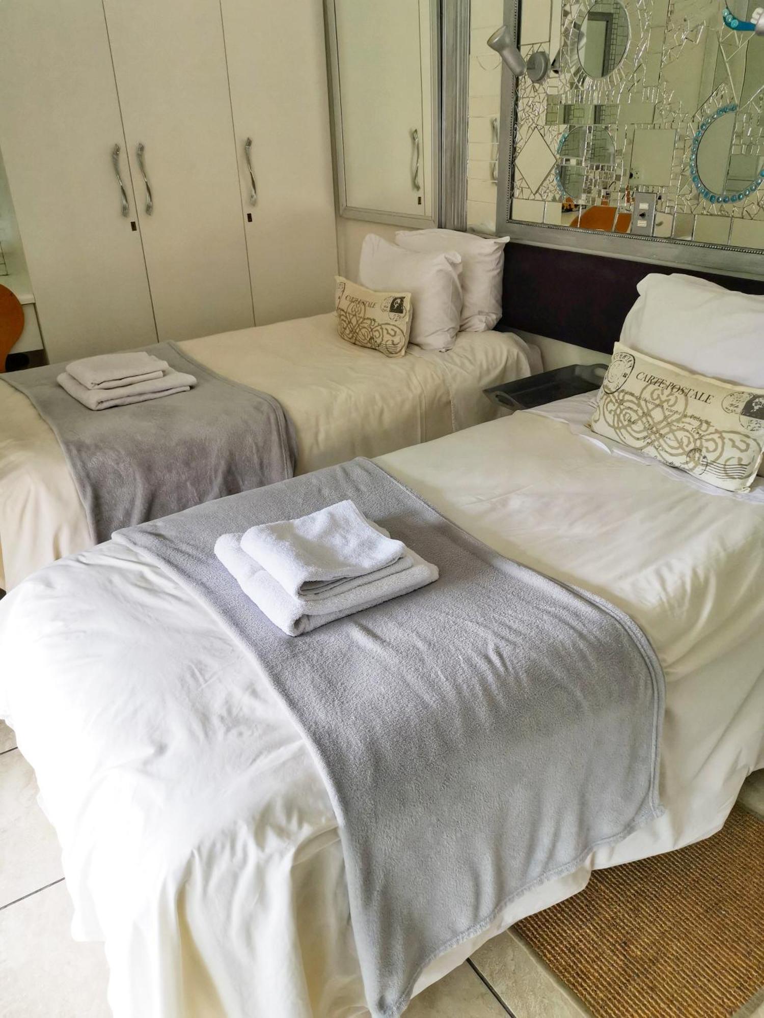 Old Post Office Lodge Wildernis Zimmer foto